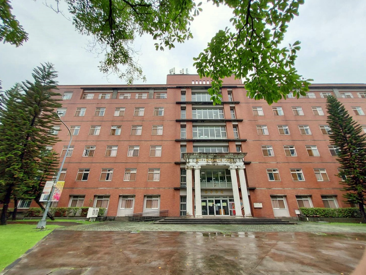 築夢學苑 前門